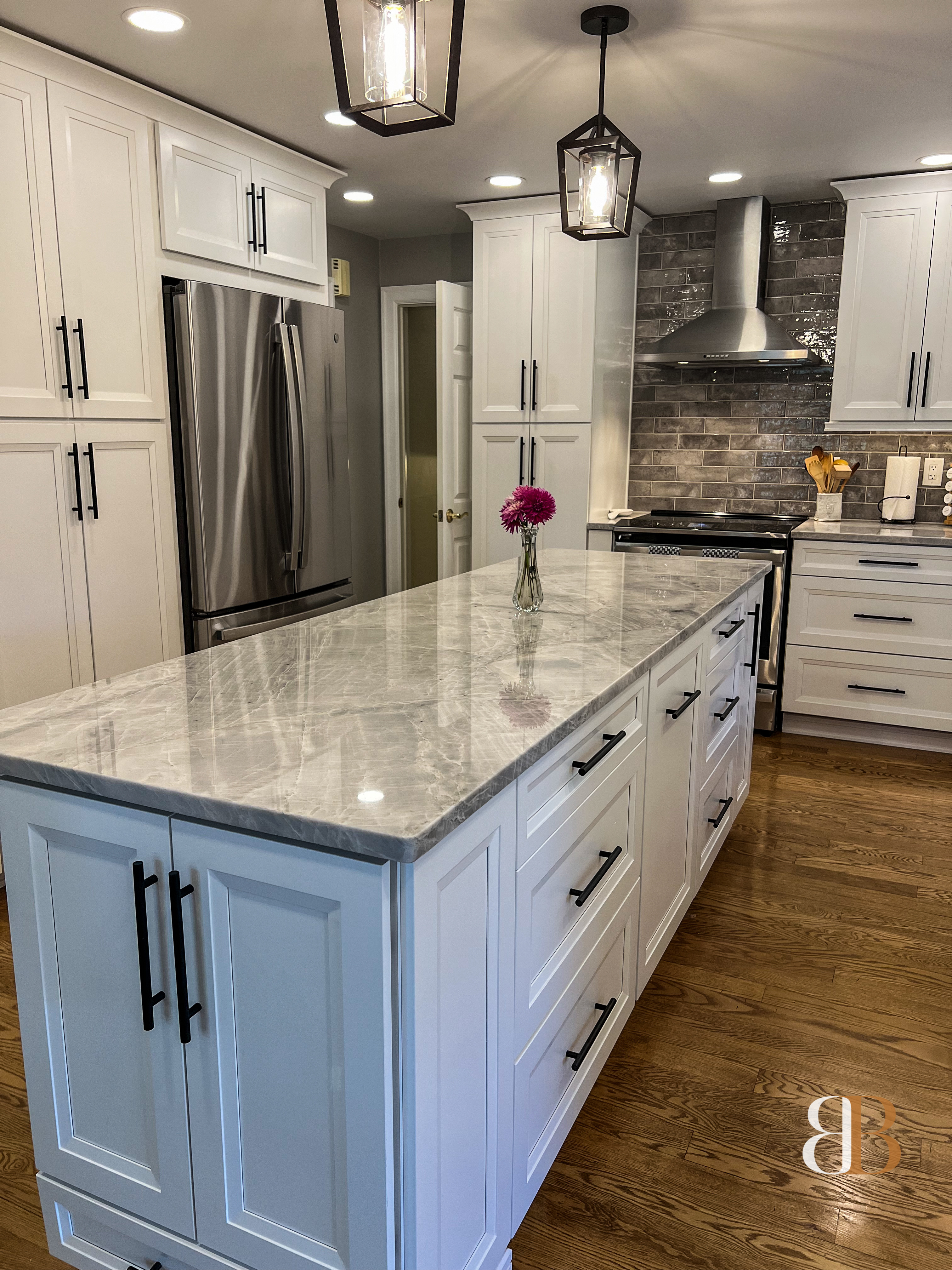 Classic kitchen remodel in Blue Bell by B&B Associates Creations — photo 9